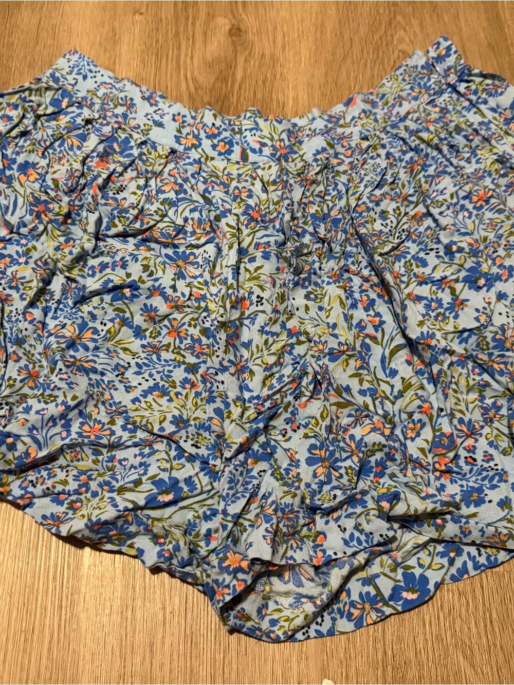 Jessica Simpson Blue Floral Ruffle Top